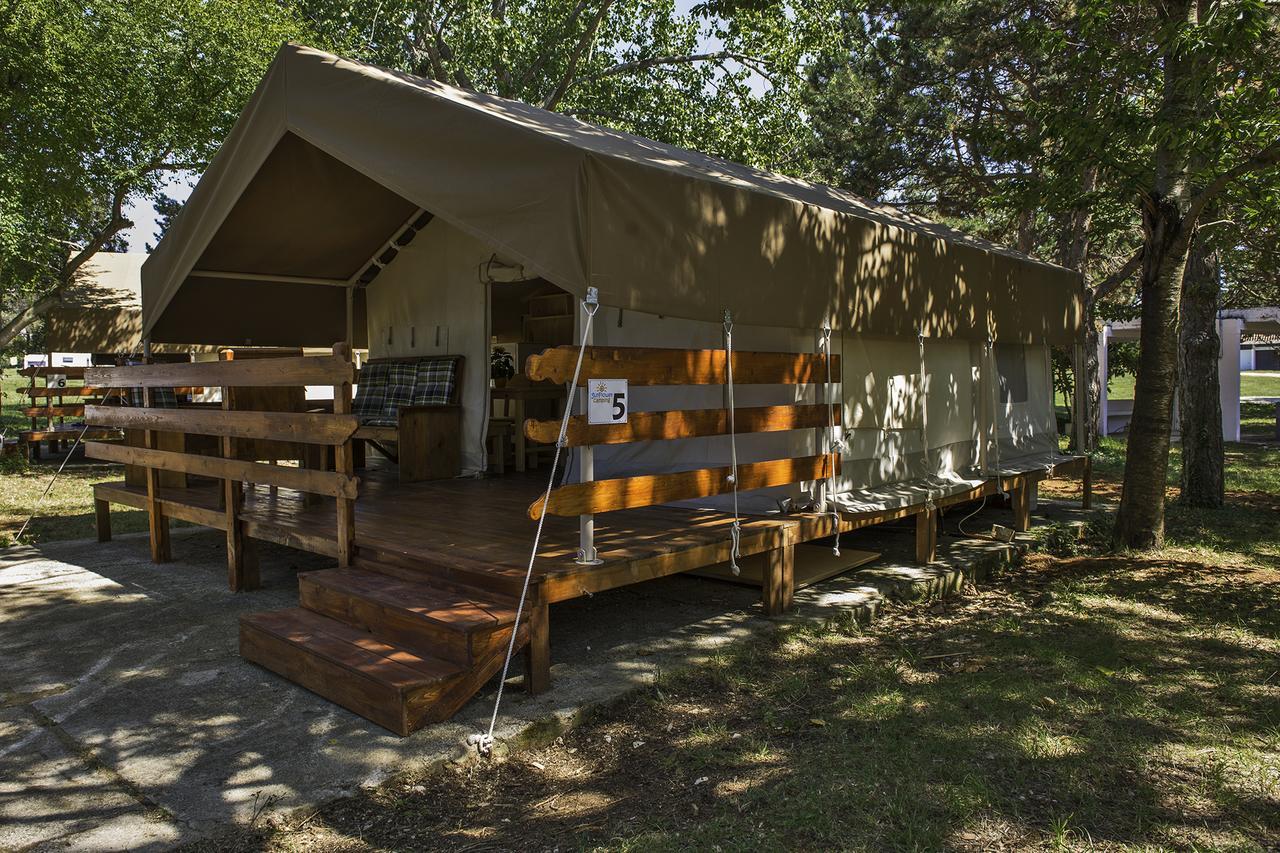 Sunflower Camping Savudrija Ngoại thất bức ảnh